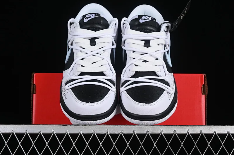 All categories Nk SB Dunk series Nk SB Dunk Low low-top sneakers Nk Dunk Low "Reverse Panda" Speed ​​racing black and white panda graffiti contrasting color SB strap low-top casual sneakers FD9064-011